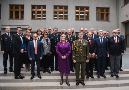 Pamětní odznak za péči o válečné veterány pro Sue Ryder