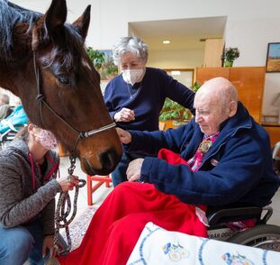 Asistenční_jednorožec_Sagi_leden_2022_Sue_Ryder_Radka_Kulhankova (24)