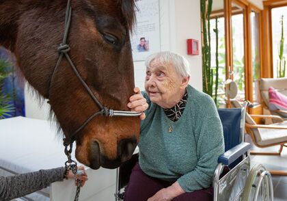 Sagi galopped to visit Mrs. Vlasta