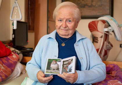 Paní Danuše (95 let): Jsme jako ti ptáčci 