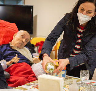 Štědrý večer v Sue Ryder 2022_Radka Kulhankova (37)