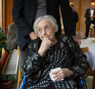 100 let paní Vlasta Šišková Radka Kulhánková (9)