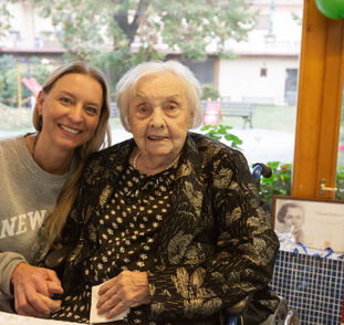 100 let paní Vlasta Šišková Radka Kulhánková (39)