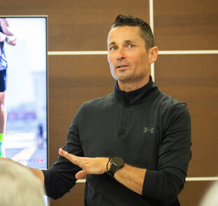 Jiří Ježek v Sue Ryder 2025 Radka Kulhánková (6)