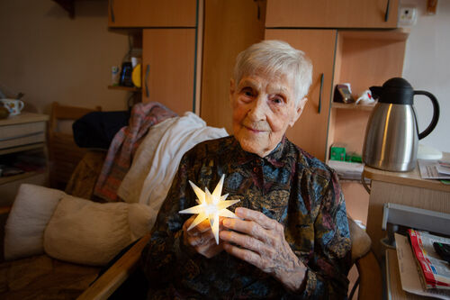 Vánoční kampaň Sue Ryder 2025 Radka Kulhánková (7)